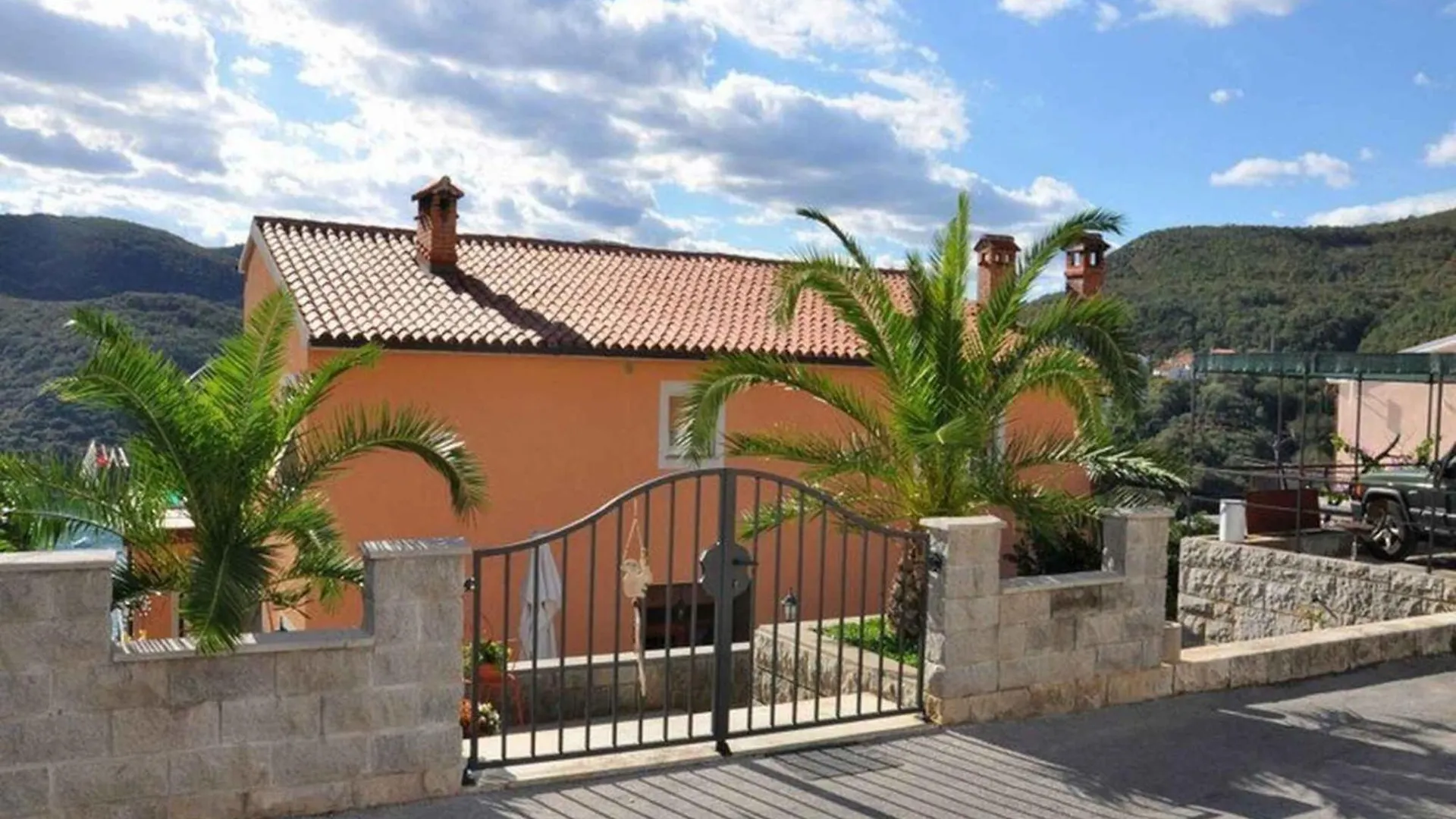 Apartments In Rabac 51833